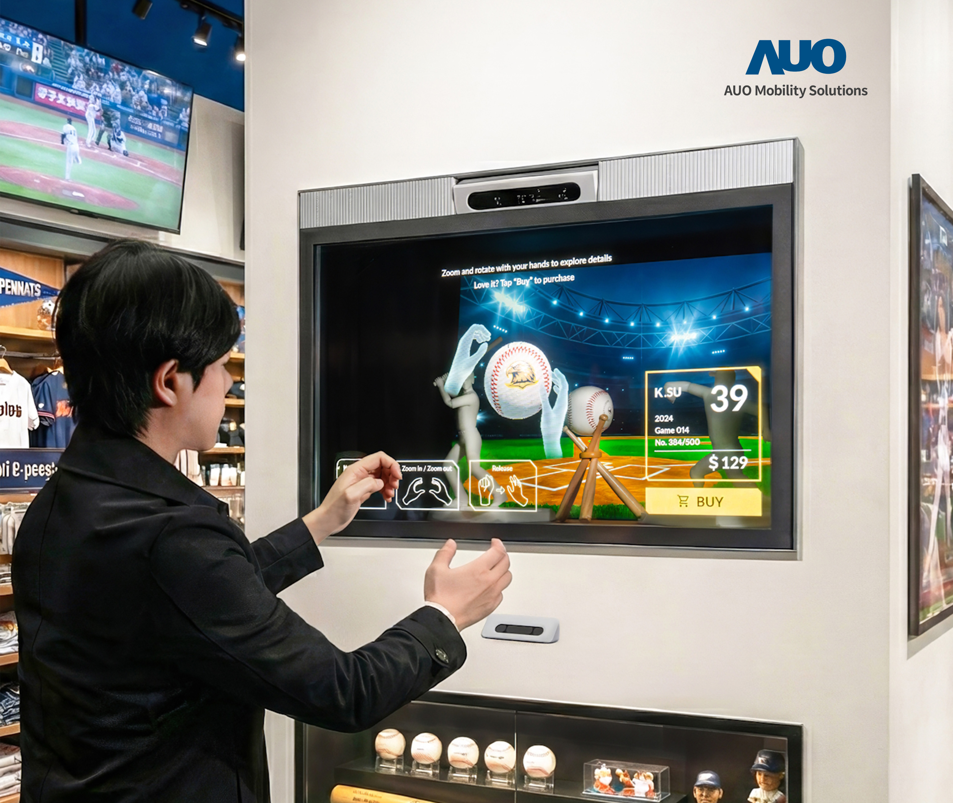 64吋Sports AR Solution提供实体赛事与Micro LED透明显示器对应互动的运用，对于参赛者或队伍有更多信息需了解，或更多营销互动，都可轻松在透明显示屏幕上完成，助攻营销互动新纪元。